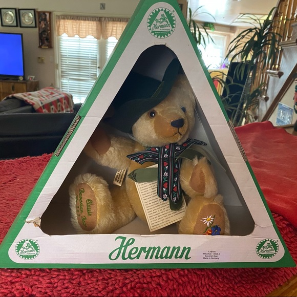 Other - Herman Teddy Bear vintage Classic Bavarian Bear Folk wear